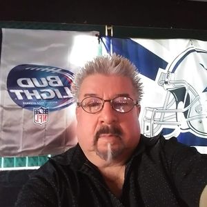 Meet your Posher, Noe